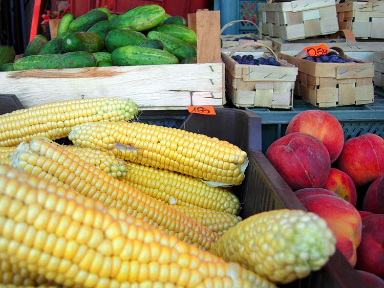 farmers market produce